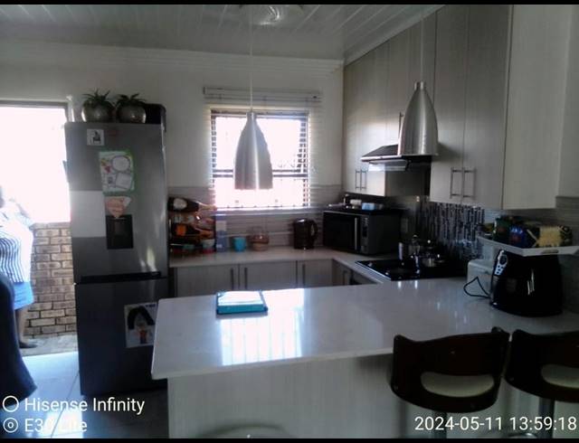 3 BEDROOM TOWNHOUSE FOR SALE IN CHANTELLE